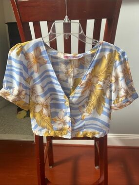 Urban Renewal Blue & Yellow Floral Cropped V-Neck Top